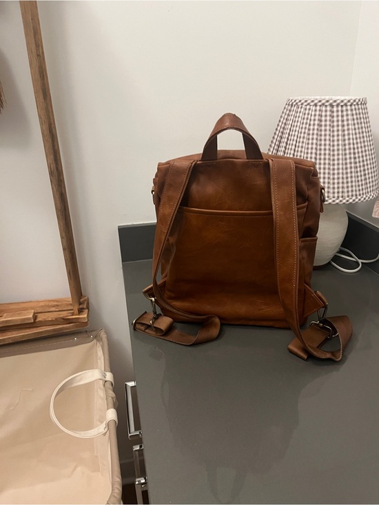 ho9w big are jansport backpacks Student Backpack (Black/Black, One Size) Color:Golden Brown Anyone tried vinyl on Feature:13